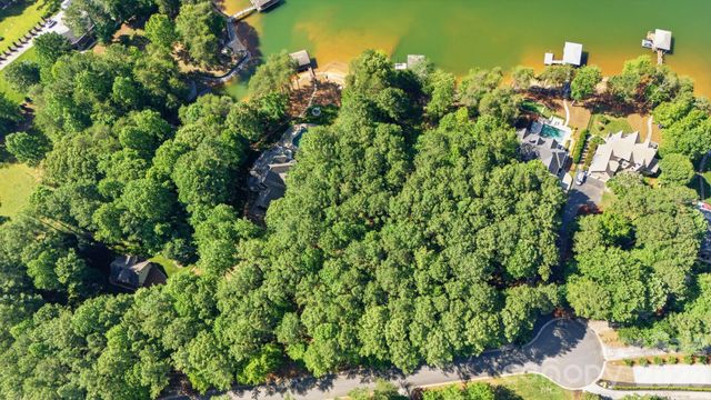 161 Eagle Chase Lane, Troutman, NC 28166