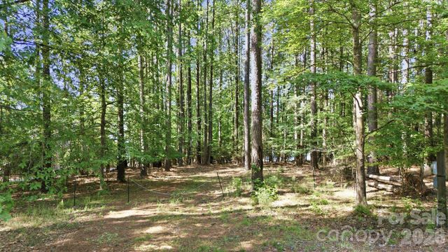 161 Eagle Chase Lane, Troutman, NC 28166