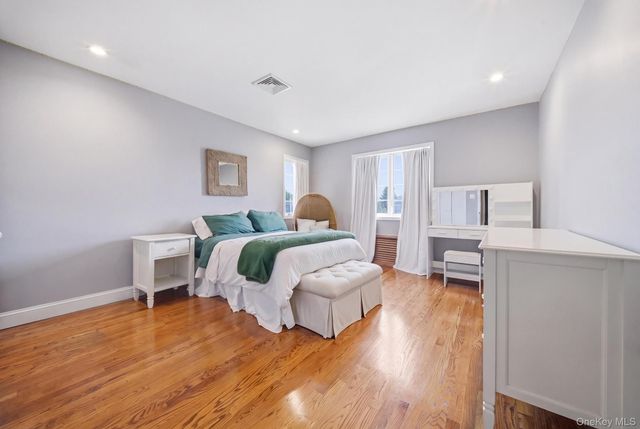 159 Wrights Lane, Oceanside, NY 11572