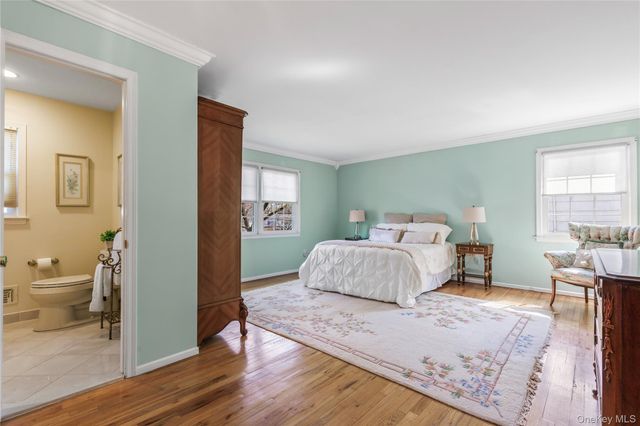14 Loewen Court, Rye, NY 10580