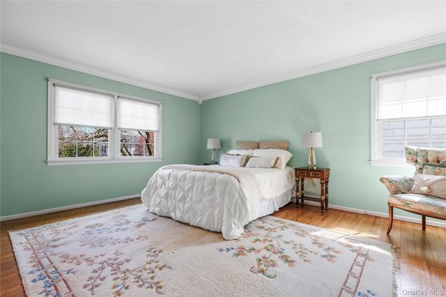 14 Loewen Court, Rye, NY 10580