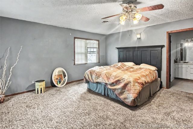 26073 Hwy 82, Park Hill, OK 74451