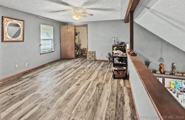 26073 Hwy 82, Park Hill, OK 74451