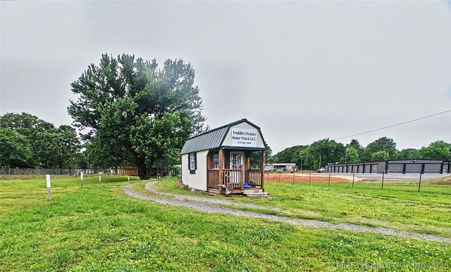 26073 Hwy 82, Park Hill, OK 74451