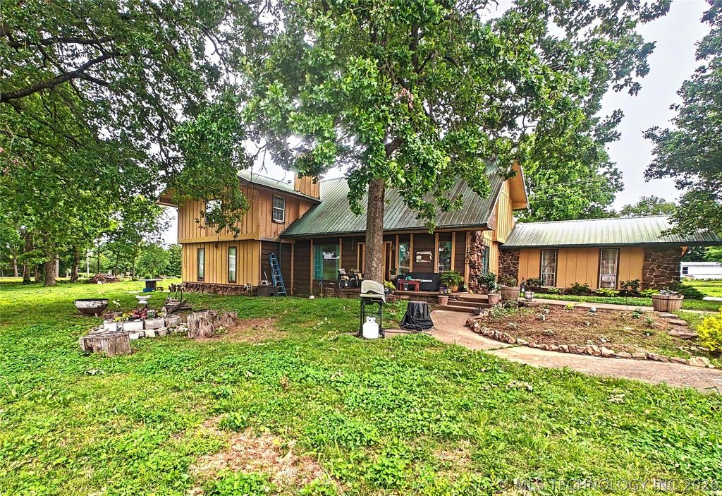 26073 Hwy 82, Park Hill, OK 74451