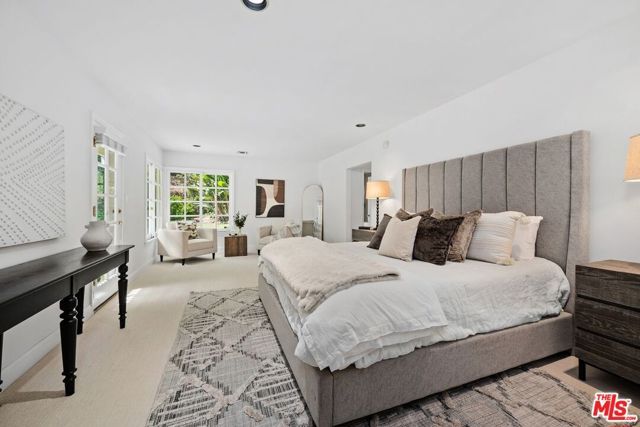 13331 Westcove Drive, Los Angeles, CA 90049