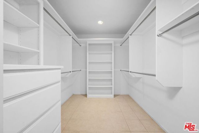 13331 Westcove Drive, Los Angeles, CA 90049