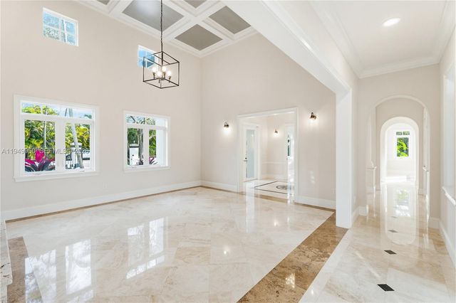 6200 SW 130th Ter, Pinecrest, FL 33156