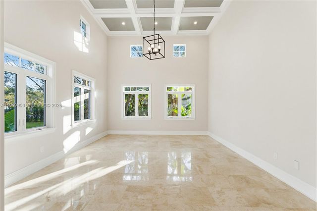 6200 SW 130th Ter, Pinecrest, FL 33156