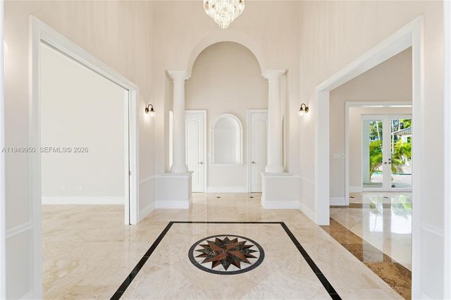 6200 SW 130th Ter, Pinecrest, FL 33156