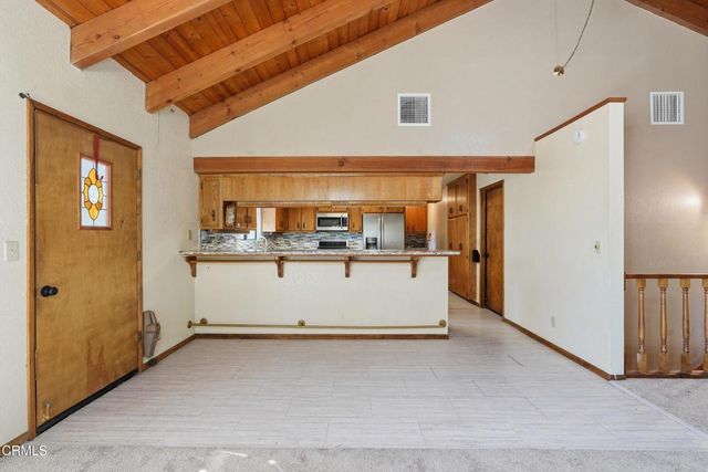 963 Jungfrau Drive, Crestline, CA 92325