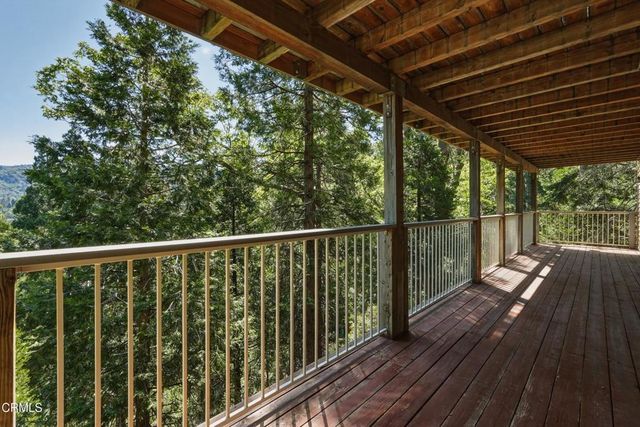 963 Jungfrau Drive, Crestline, CA 92325