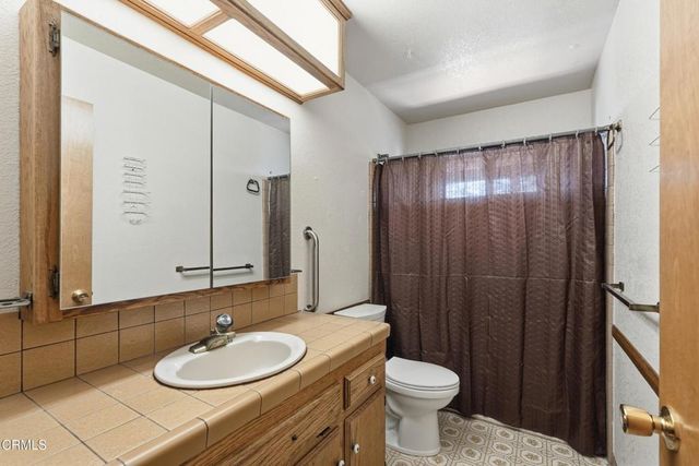 963 Jungfrau Drive, Crestline, CA 92325
