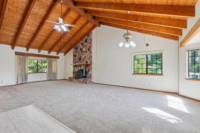 963 Jungfrau Drive, Crestline, CA 92325