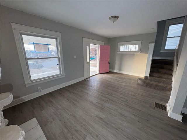 3543 S Benton Avenue, Kansas City, MO 64128