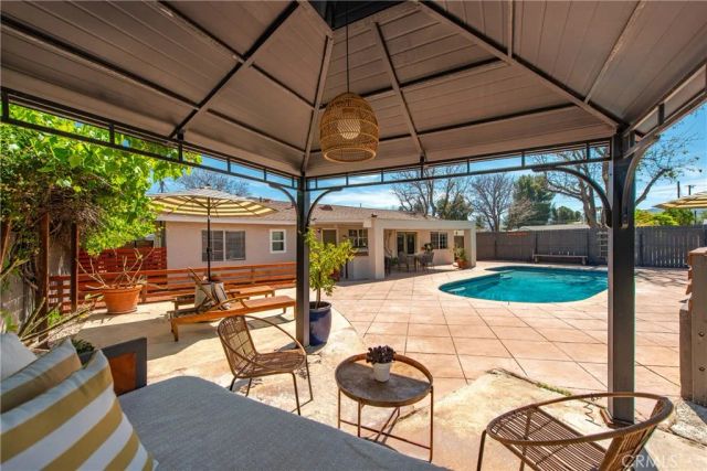 2041 Lupin Street, Simi Valley, CA 93065