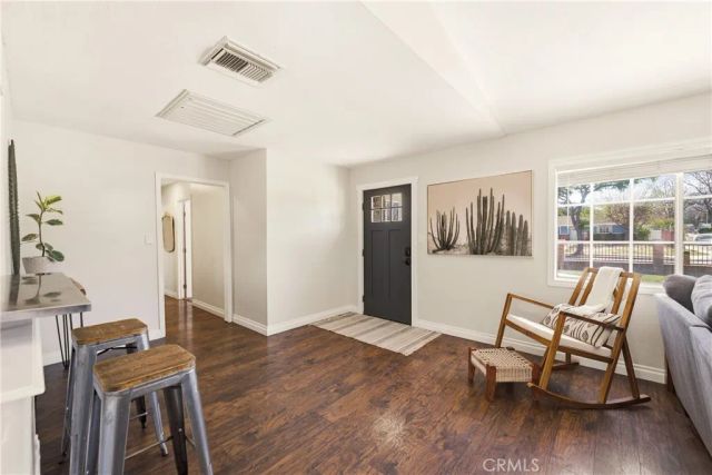 2041 Lupin Street, Simi Valley, CA 93065