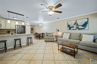 730 E Mather Street L202, New Braunfels, TX 78130