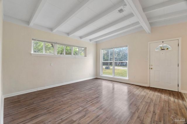 202 Emerald Ave, Pensacola, FL 32505