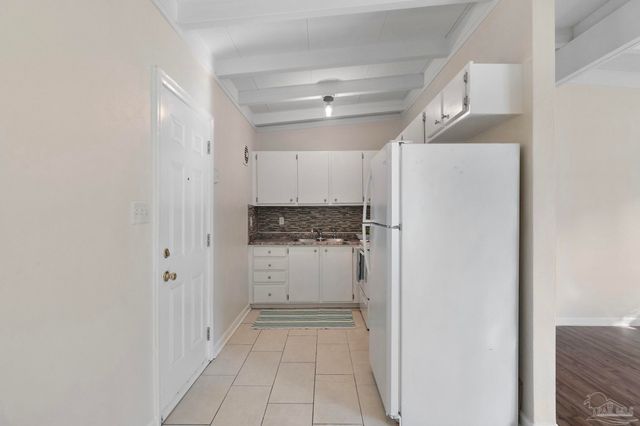 202 Emerald Ave, Pensacola, FL 32505