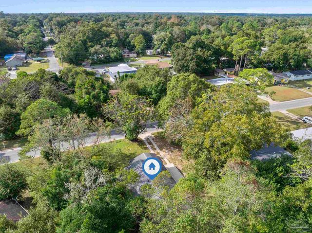 202 Emerald Ave, Pensacola, FL 32505
