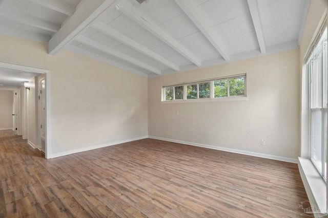 202 Emerald Ave, Pensacola, FL 32505