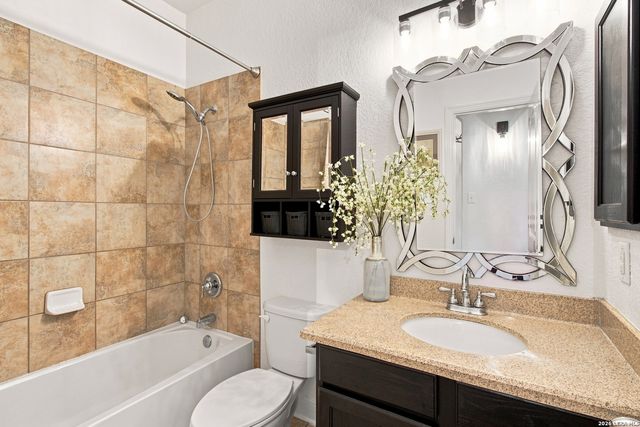 272 Flint Road, Cibolo, TX 78108