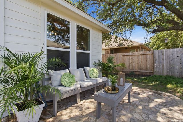 272 Flint Road, Cibolo, TX 78108