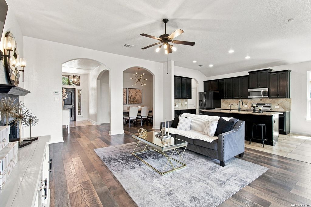 272 Flint Road, Cibolo, TX 78108