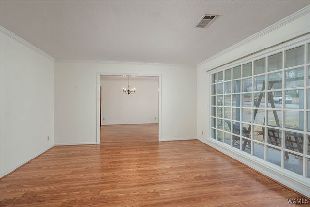 5043 Pinewood, Tuscaloosa, AL 35405