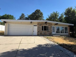 756 E 400 N, Bountiful, UT 84010