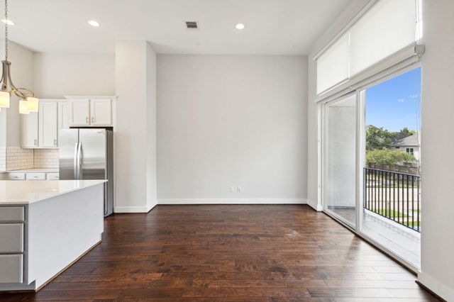 843 W 23rd Street B, Houston, TX 77008