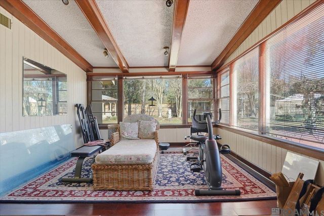 6113 Moss Side Ln, Baton Rouge, LA 70808