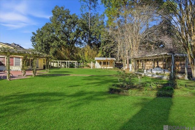 6113 Moss Side Ln, Baton Rouge, LA 70808