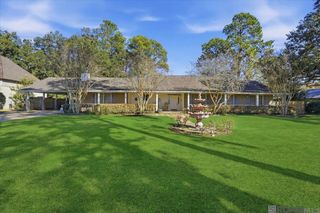 6113 Moss Side Ln, Baton Rouge, LA 70808