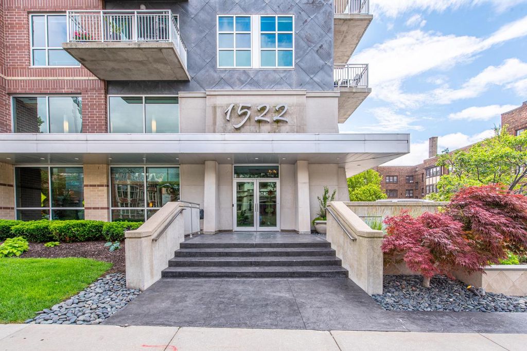1522 N Prospect AVENUE #1103, Milwaukee, WI 53202