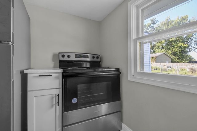 859 Jones Avenue 859 Jones Avenue, Newark, OH 43055