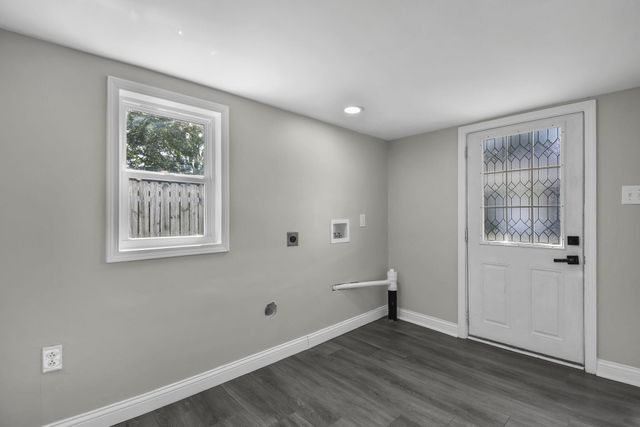 859 Jones Avenue 859 Jones Avenue, Newark, OH 43055