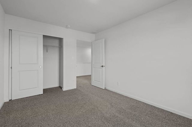 2602 Camelback Drive, Pingree Grove, IL 60140
