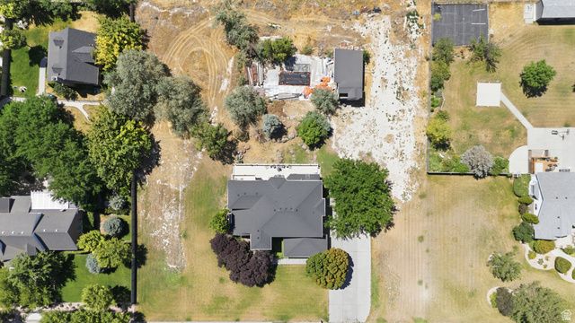 271 W GOLDEN HARVEST RD, Draper, UT 84020