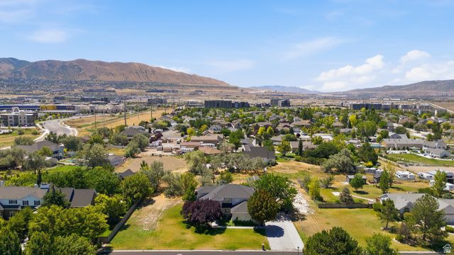271 W GOLDEN HARVEST RD, Draper, UT 84020