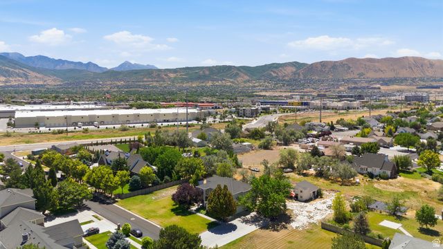 271 W GOLDEN HARVEST RD, Draper, UT 84020