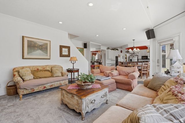 271 W GOLDEN HARVEST RD, Draper, UT 84020