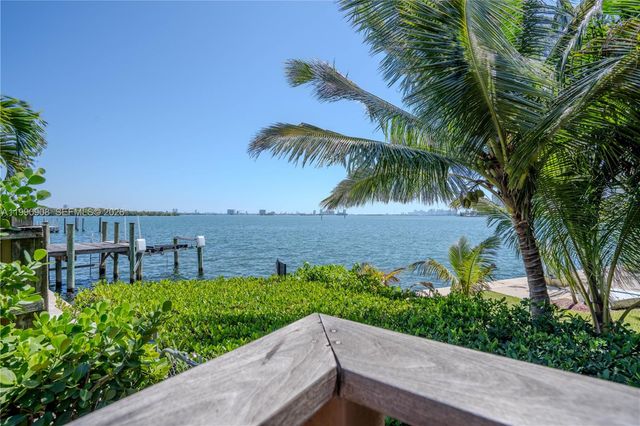 11450 N Bayshore Dr, North Miami, FL 33181