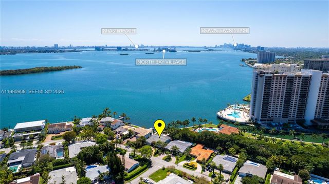 11450 N Bayshore Dr, North Miami, FL 33181