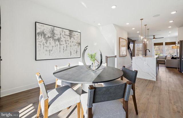 2002 HENSON NORRIS ST, Rockville, MD 20850