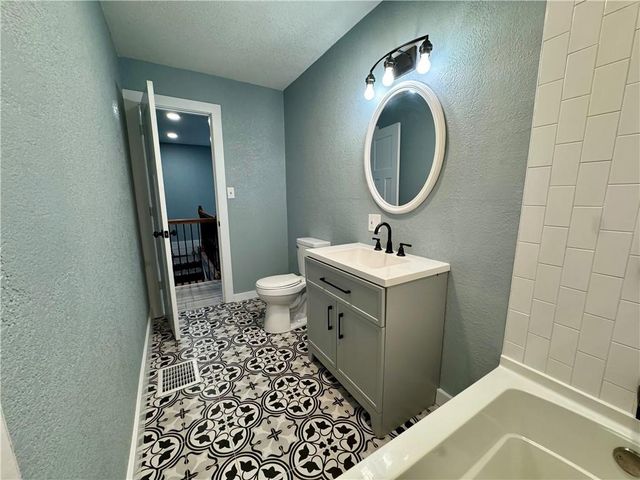 1644 S 44 Street, Kansas City, KS 66106