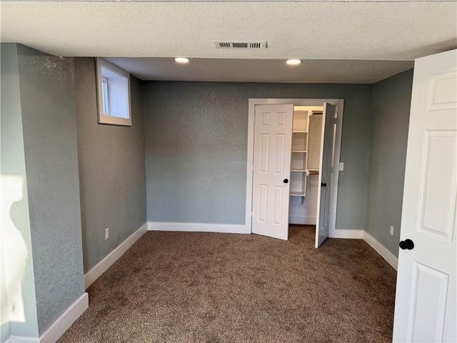 1644 S 44 Street, Kansas City, KS 66106