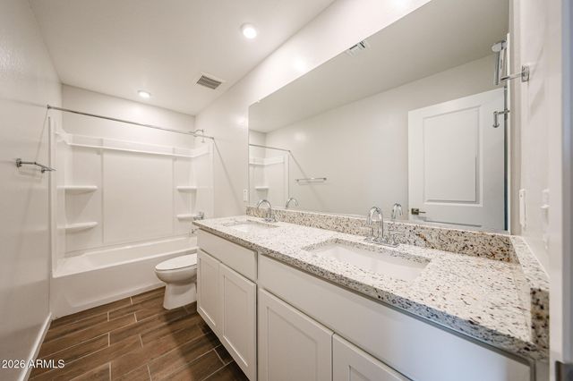 17386 W VILLA HERMOSA Lane, Surprise, AZ 85387
