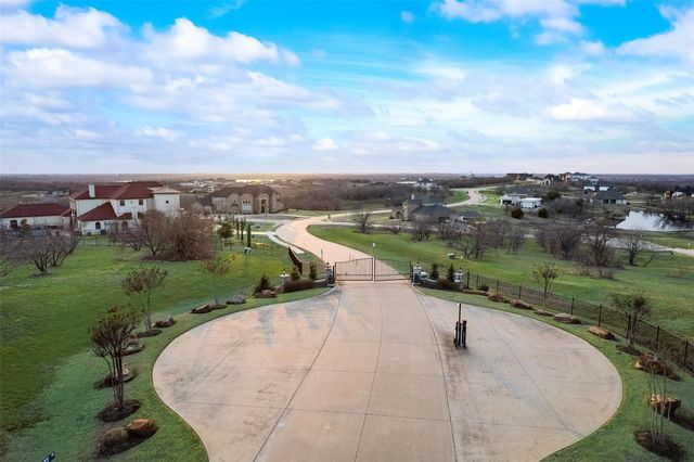 1208 Tulip Court, Grand Prairie, TX 75104